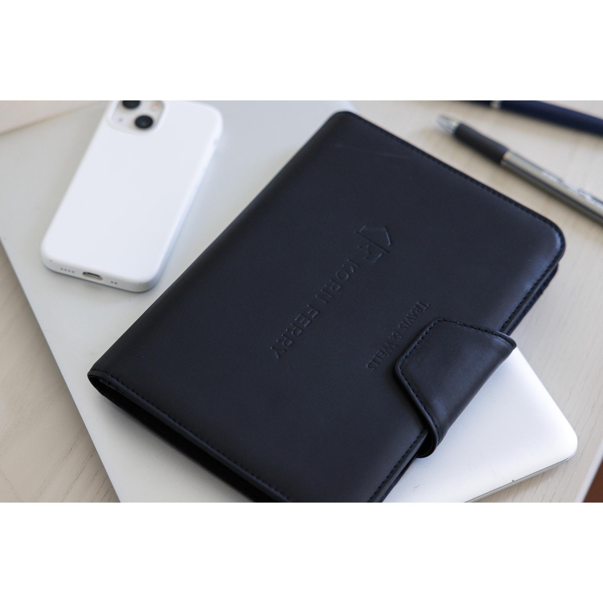 Travis & Wells® Envoy Junior Magnet Close Padfolio 13