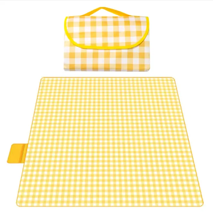 Foldable Outdoor Camping Waterproof Portable Blanket 2