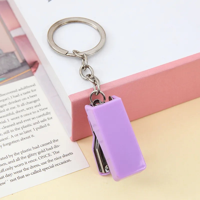 Portable Stapler with Keychain 3