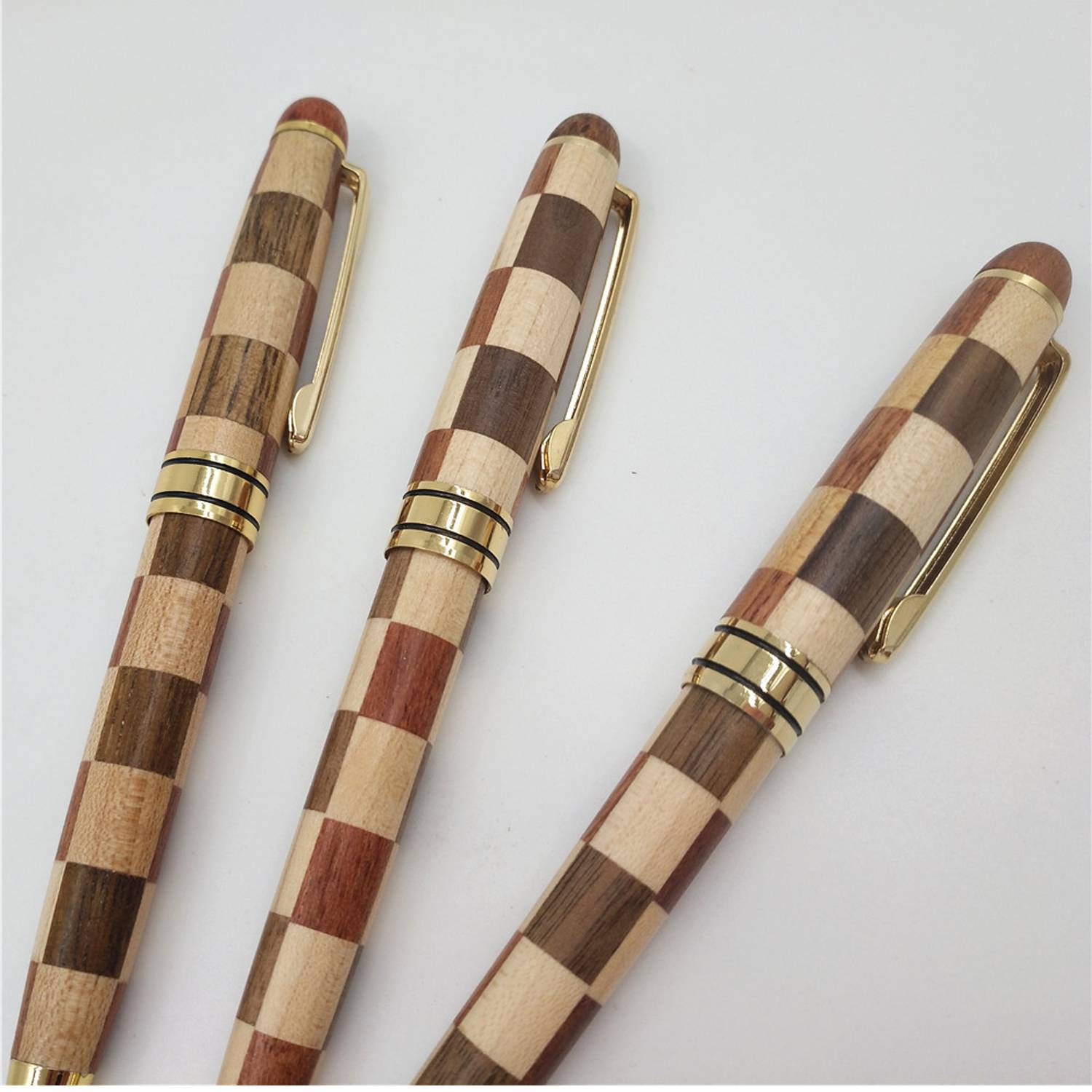 Handcrafted Checkered Wood Ballpoint Pen 4