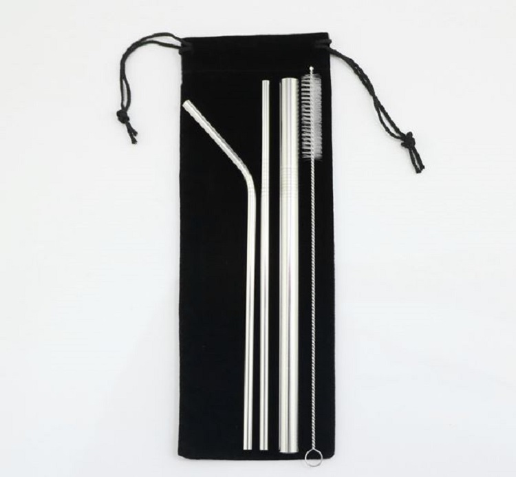 4 Stainless Steel Straw With Cleaning Brush with a velvet bag 2