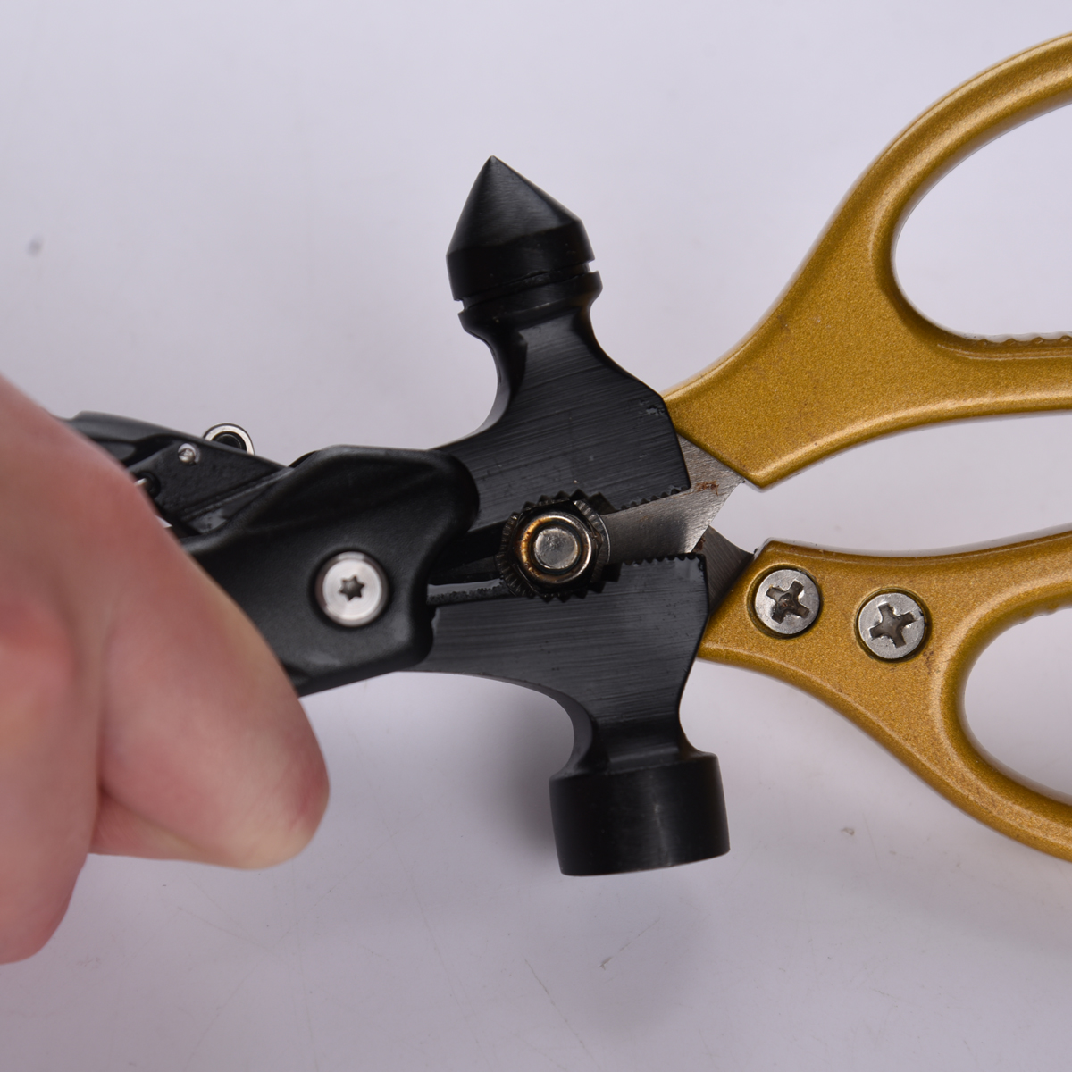 Yukon 12-In-1 Hammer Multi-Tool With Nylon Carrying Case 8