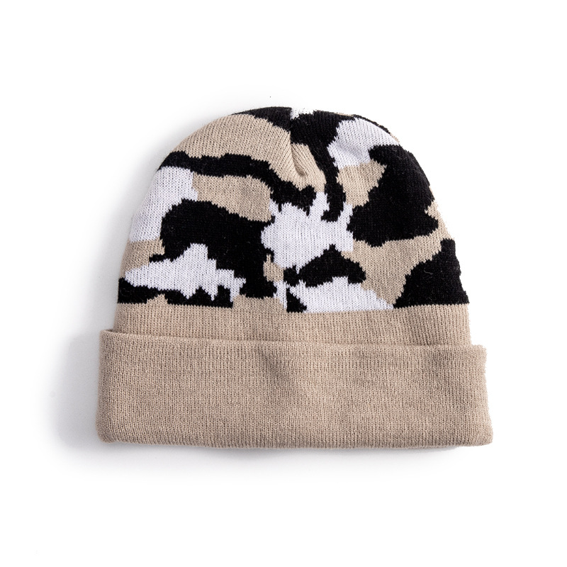 Jacquard Weave Knit Beanie With Cuff 1