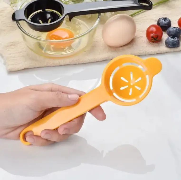 Extended Handle Plastic Egg White Separator 4