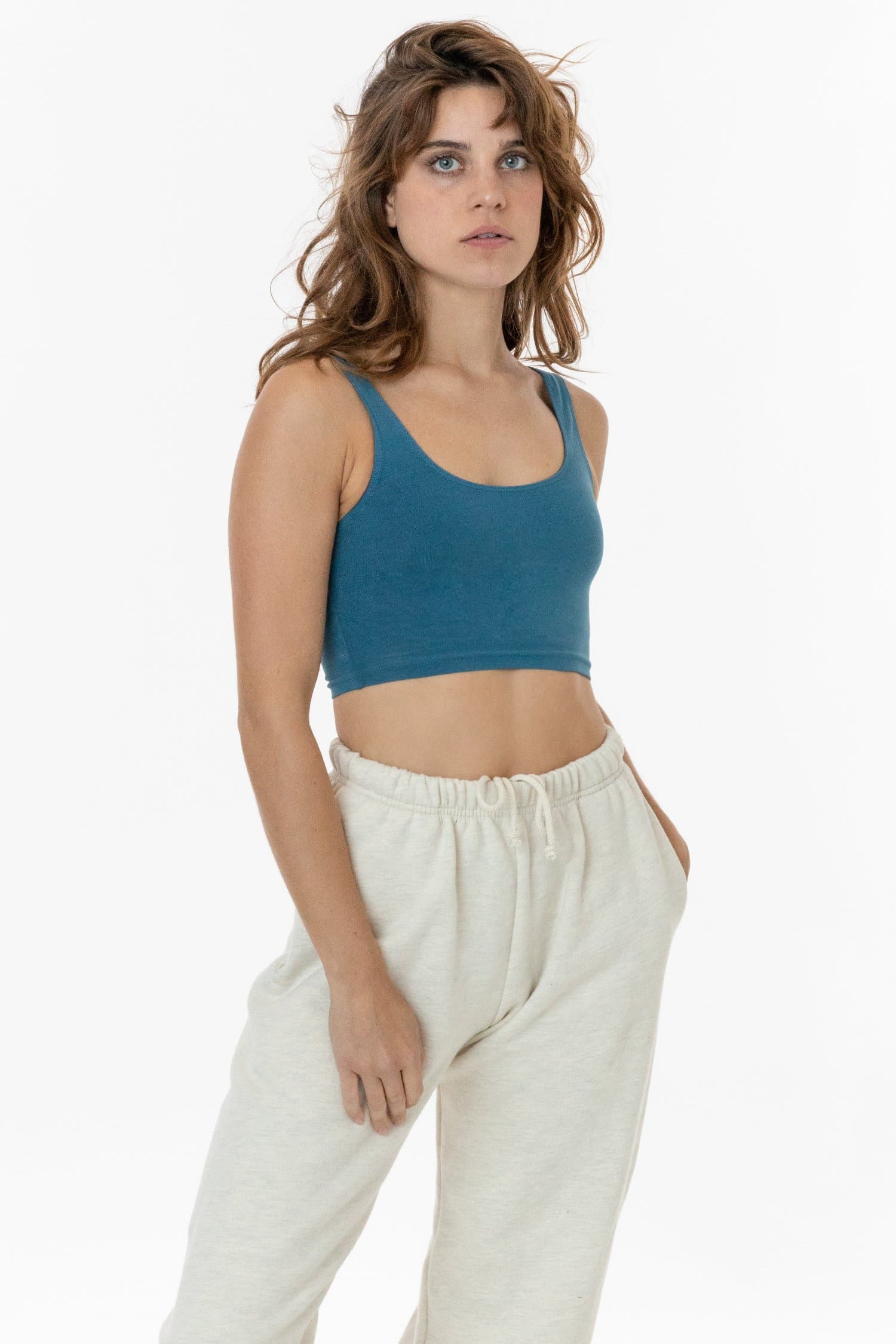 CTN SPNDX TANKCROP TOP 7