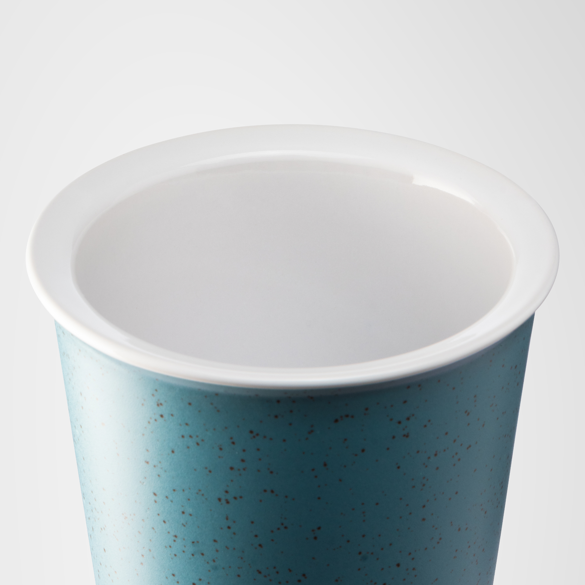 Equator - 9 oz. Double Wall Ceramic Tumbler with Silicone Lid 9