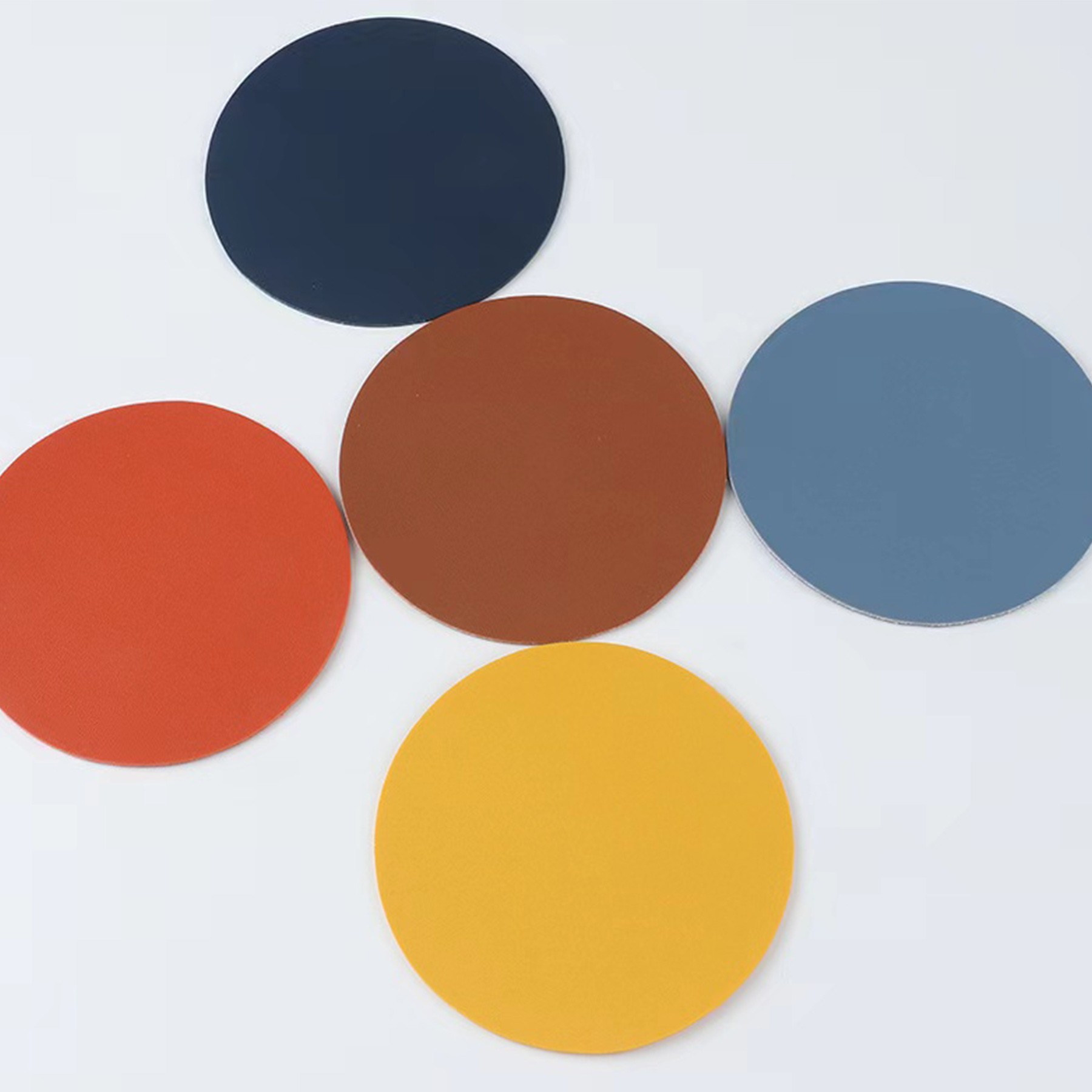 Faux Leather Round Place Mats And Coasters 3