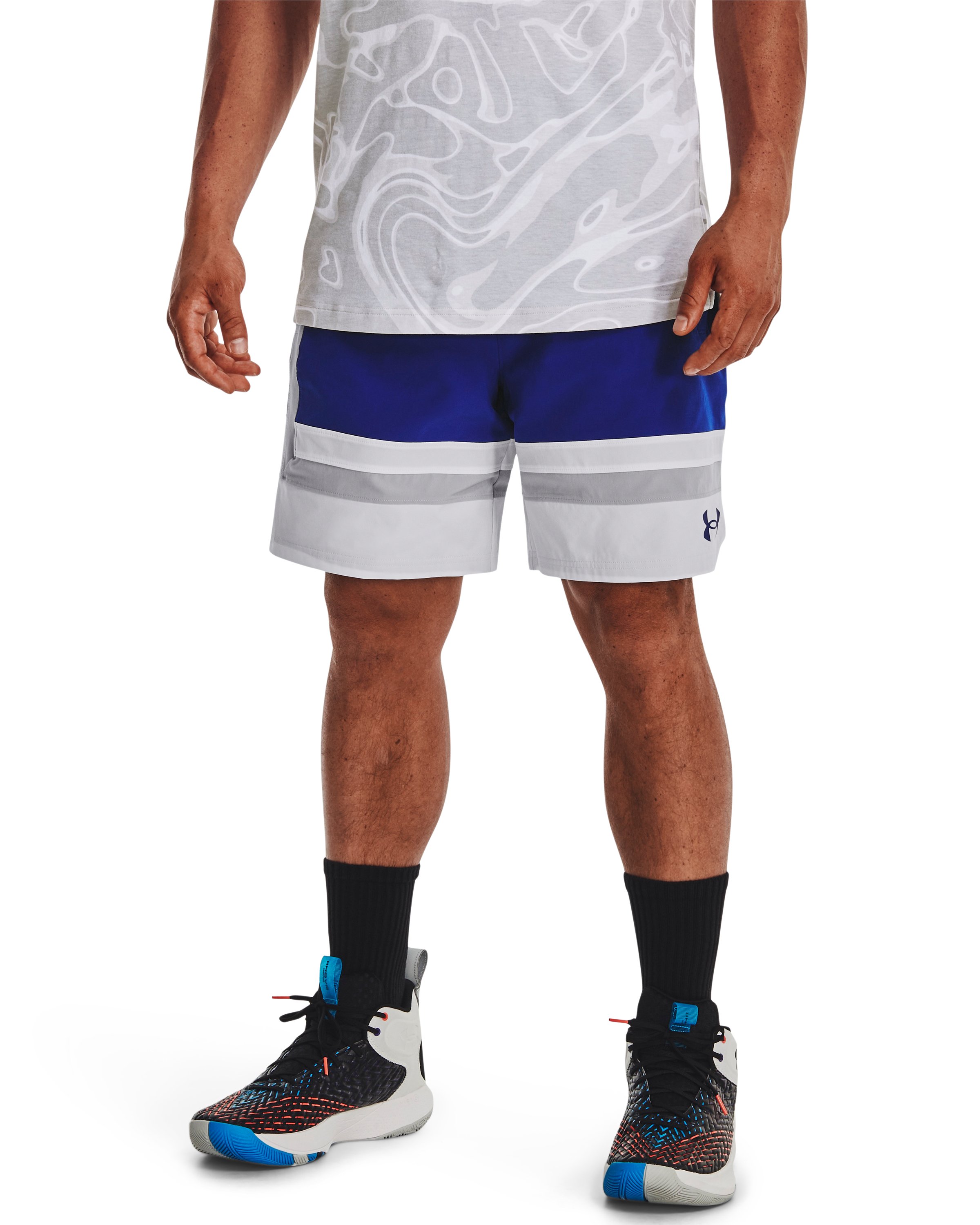 UA Baseline Woven Men's 7 Shorts 2