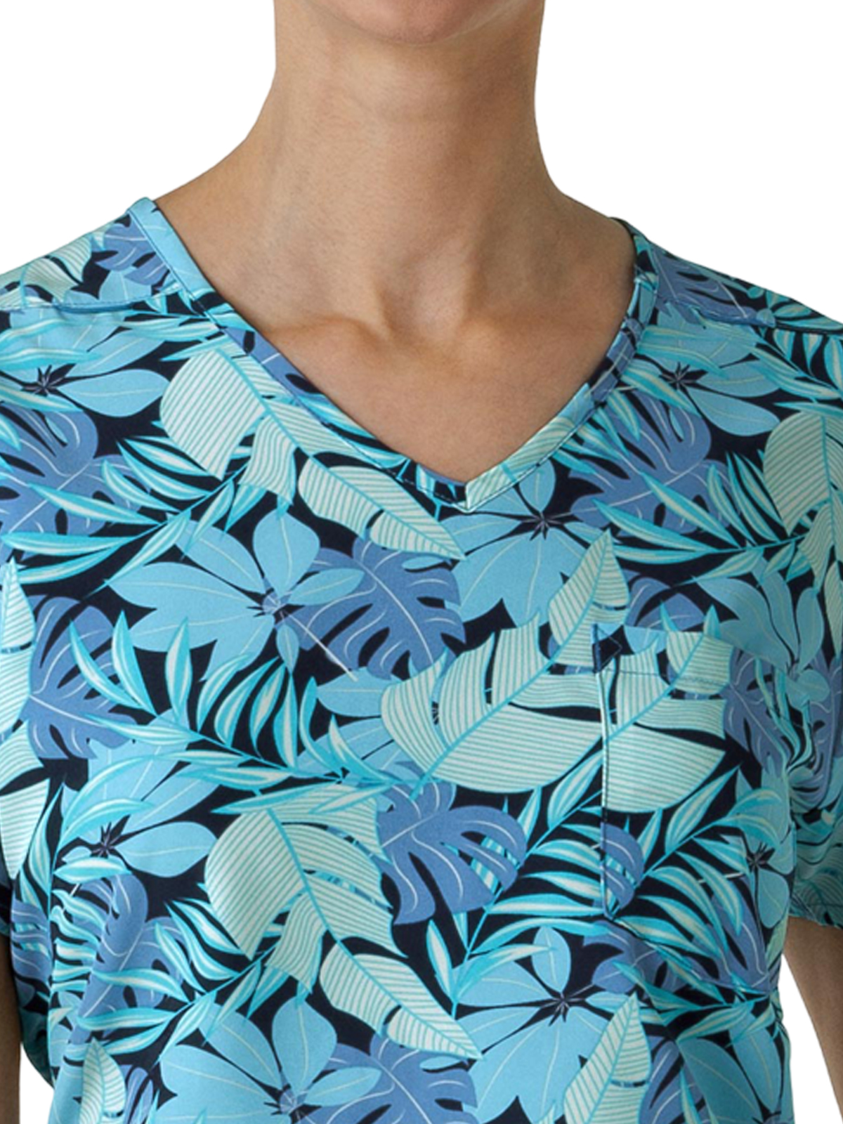 Wink - Fashion Prints - Women's 1-Pocket Tuck-in Print Scrub Top 4