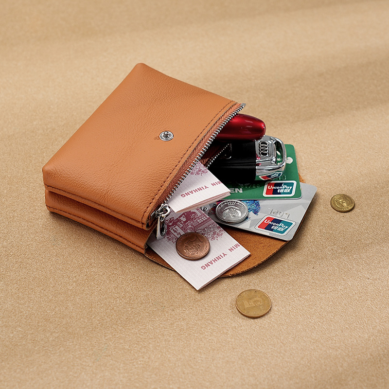 A Small Cowhide Wallet 21