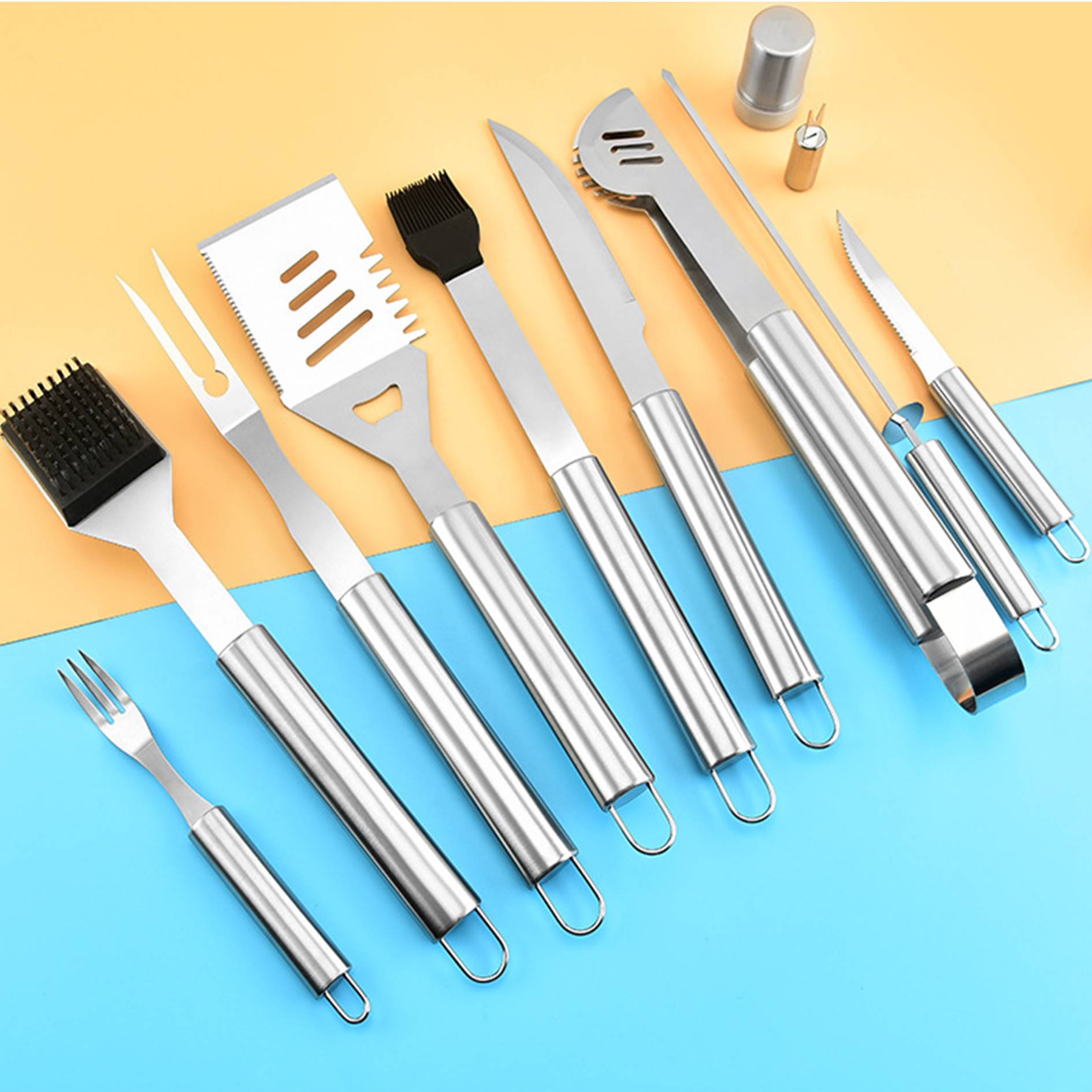 18pc BBQ Tools Set With Aluminum Box 1