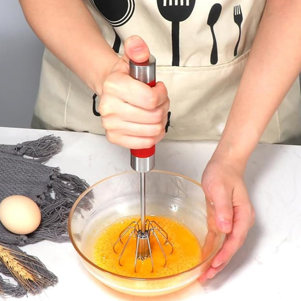 10inch Manual Rotating Egg Beater with Non-Slip Handle 2