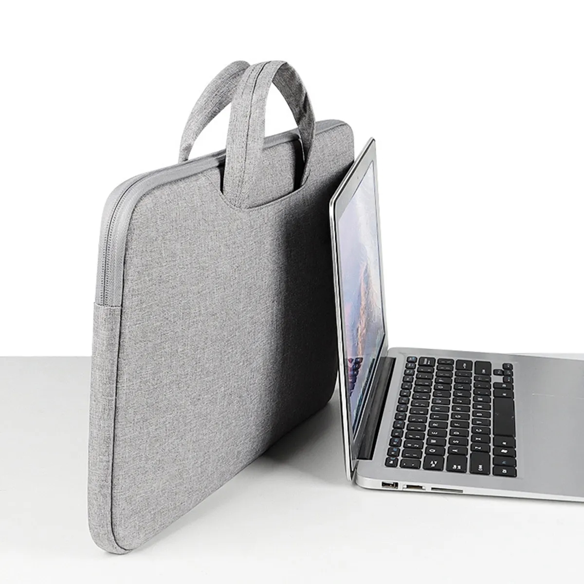 15.6 Inch Waterpoof Laptop Case With Handle 6