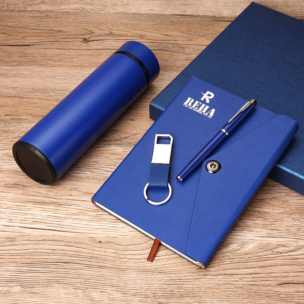 Luxury 4-Piece Office Gift Set 4