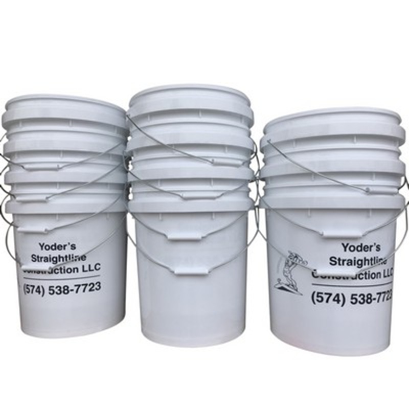 5 Gallon Bucket with Handle 2