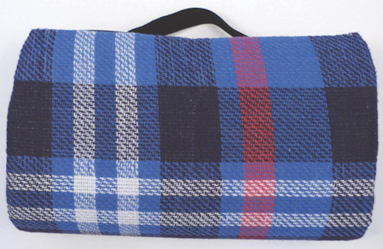 Outdoor Plaid Blanket 2