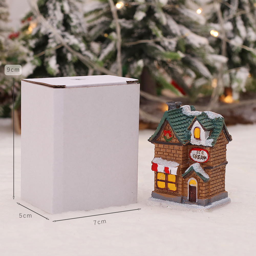 Christmas Resin LED Snowhouse 2