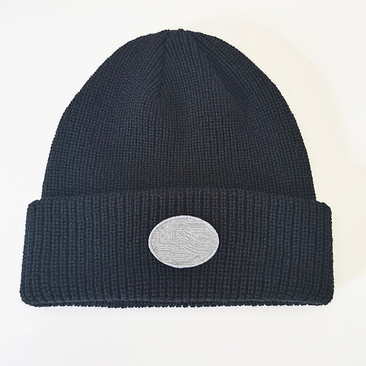 Warm Knit Hat For Men And Women In Winter 2