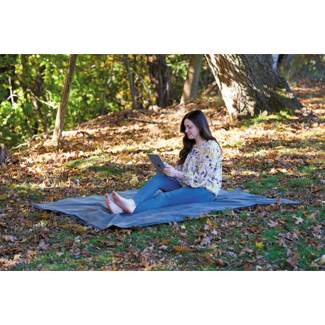 High Sierra® Oversize Picnic Blanket 53