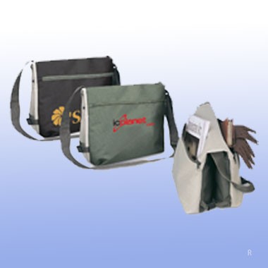 RIVERSIBLE MESSENGER BAG 2