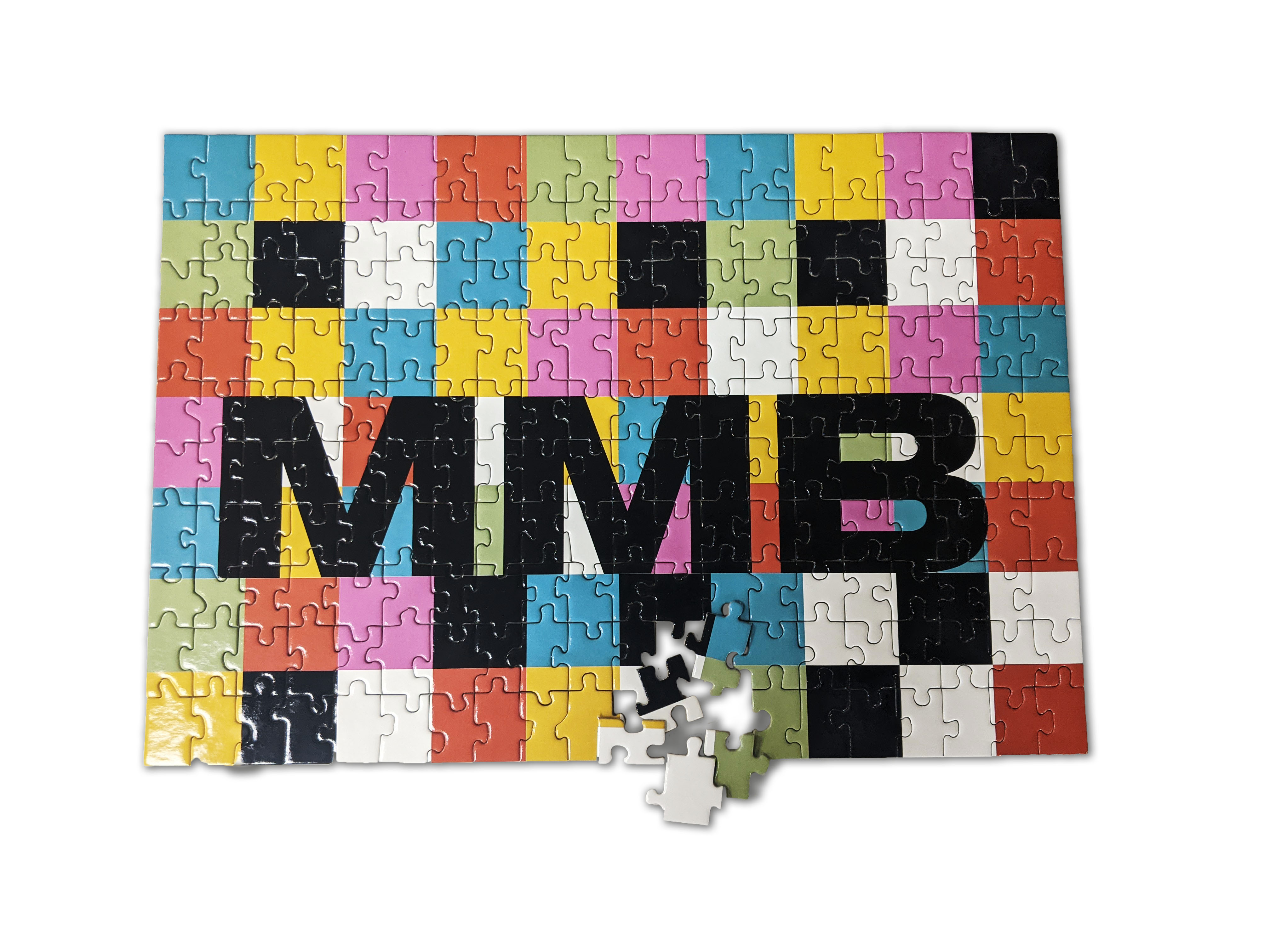 200 Pieces - 11" x 16" - Large Puzzle 3