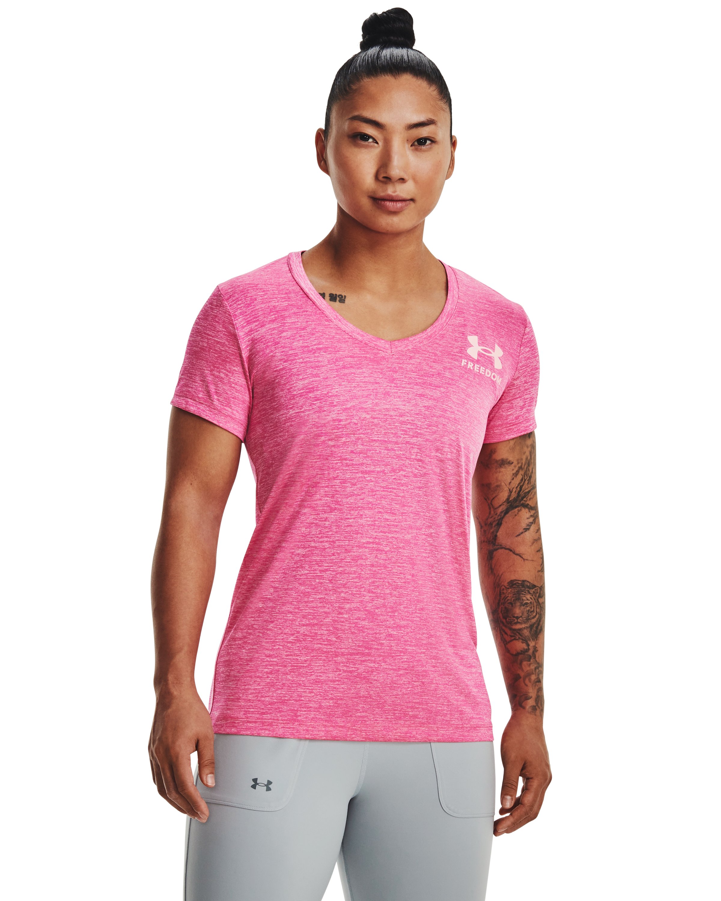UA Tech Freedom Women's Short Sleeve V-Neck 19