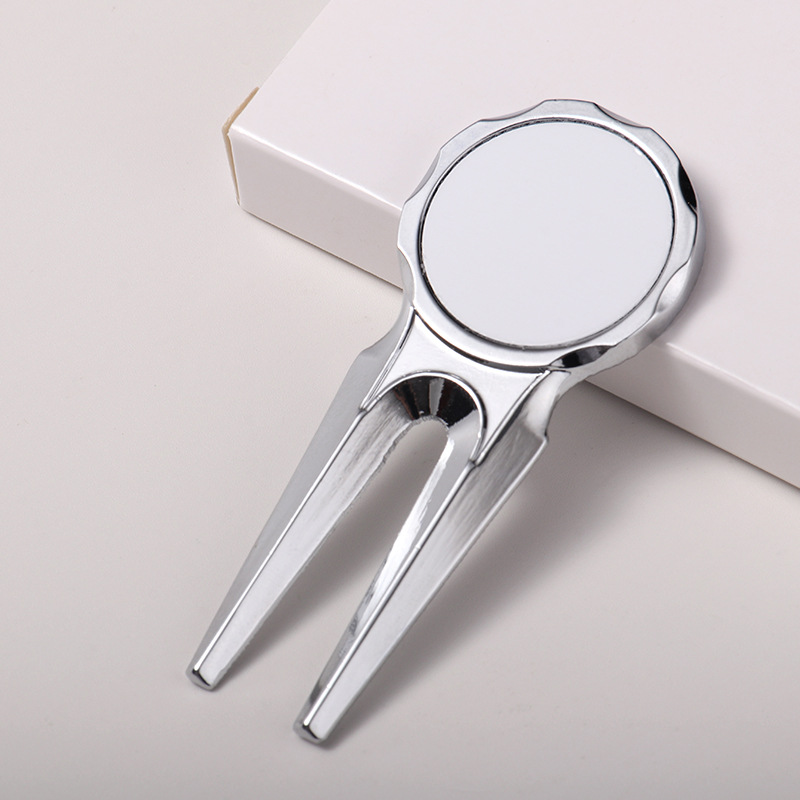 Customizable Golf Ball Forks 1