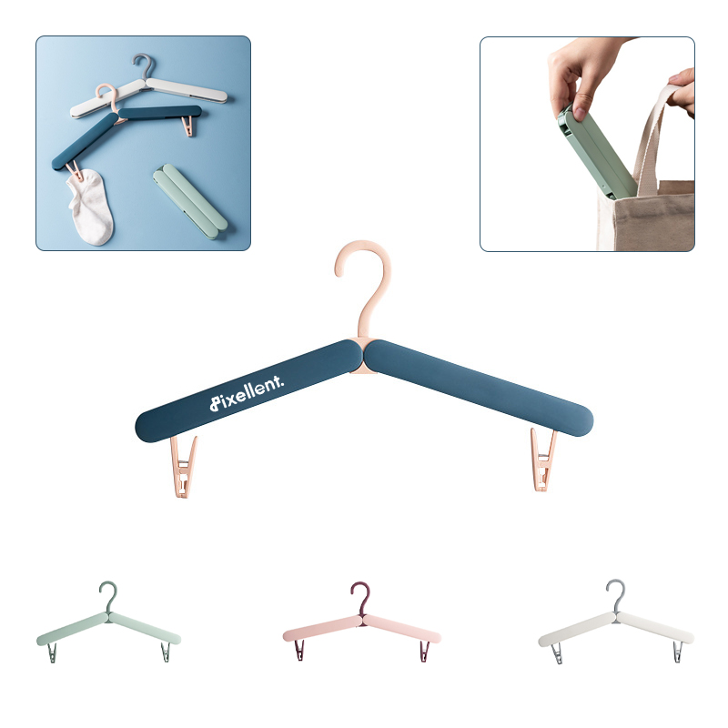 Travel Hangers 3