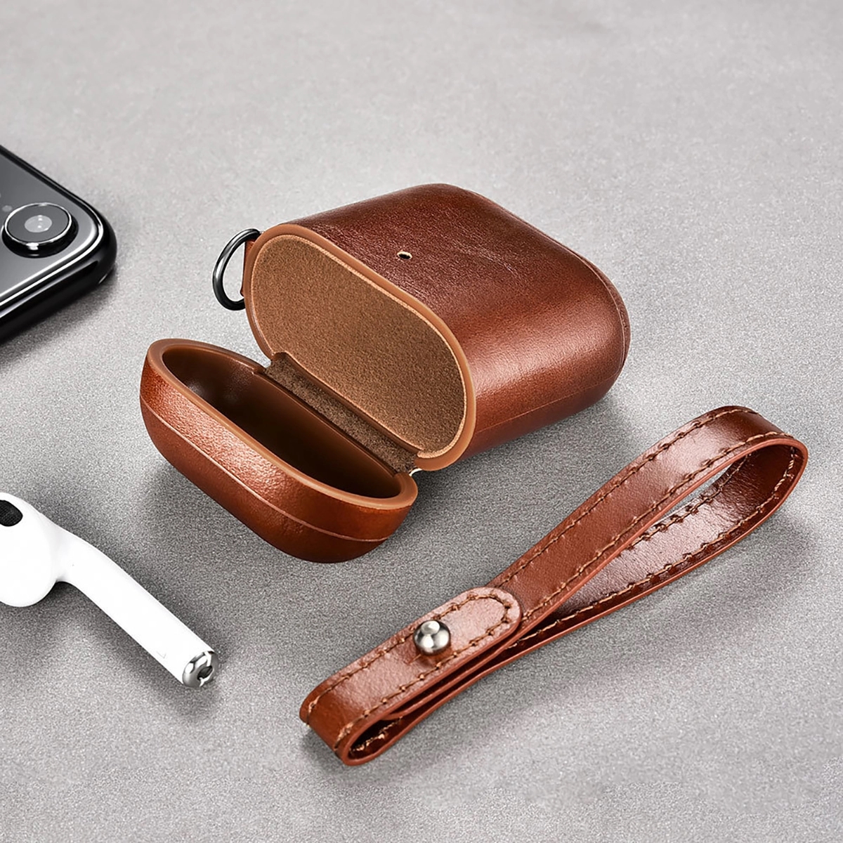 2Nd Generation Airpods Case 4