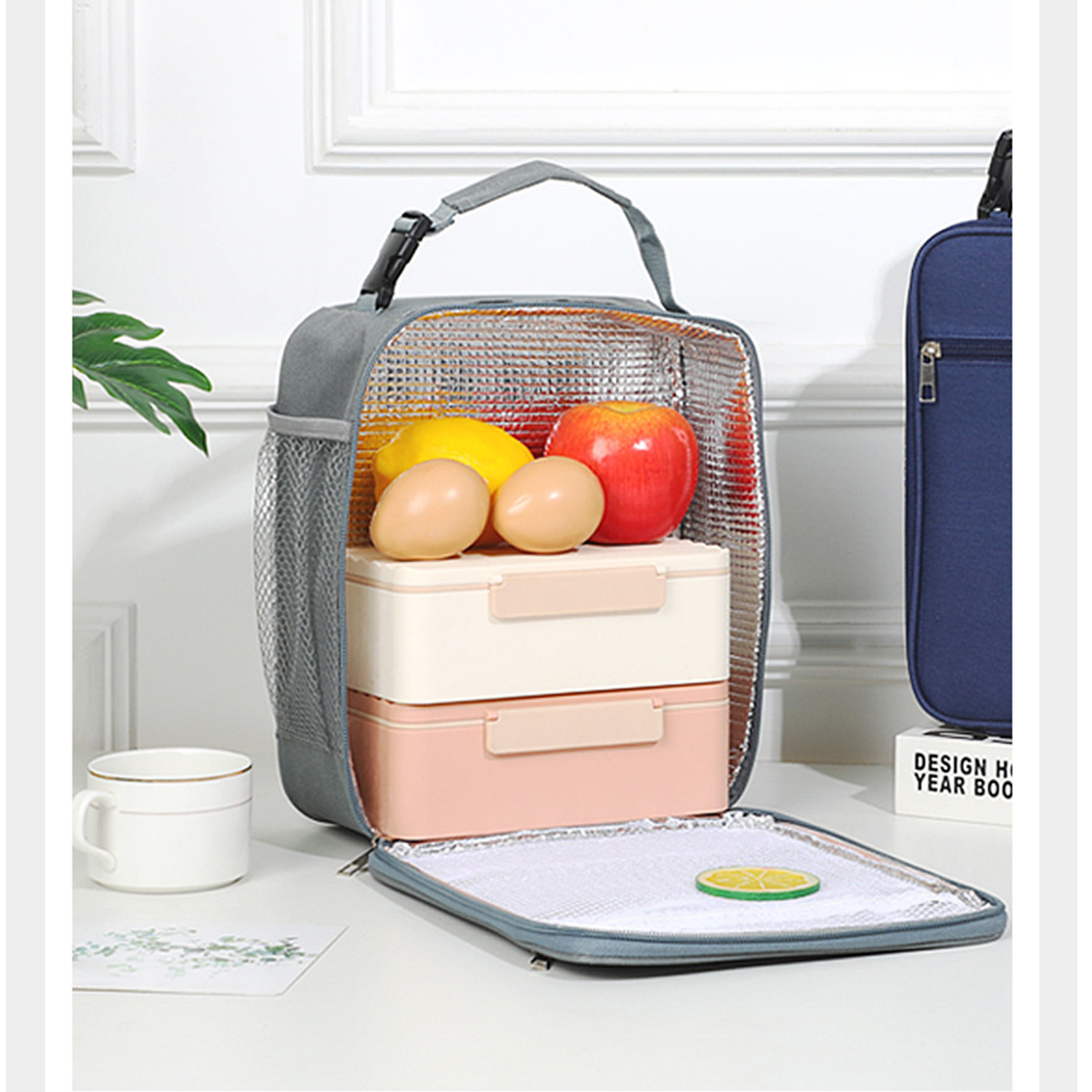 Insulated Small LunchBox 2