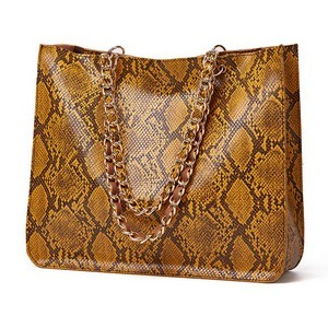 Snake Print Tote Bag With Stylish Design 4