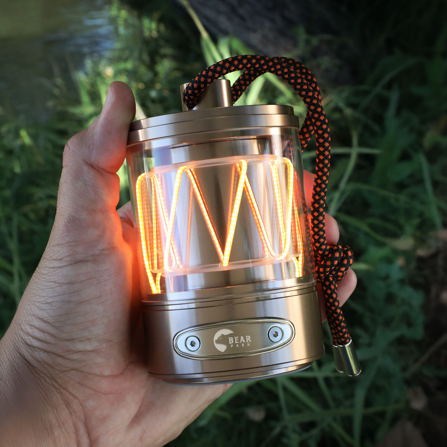 Glamper Lantern Speaker 1