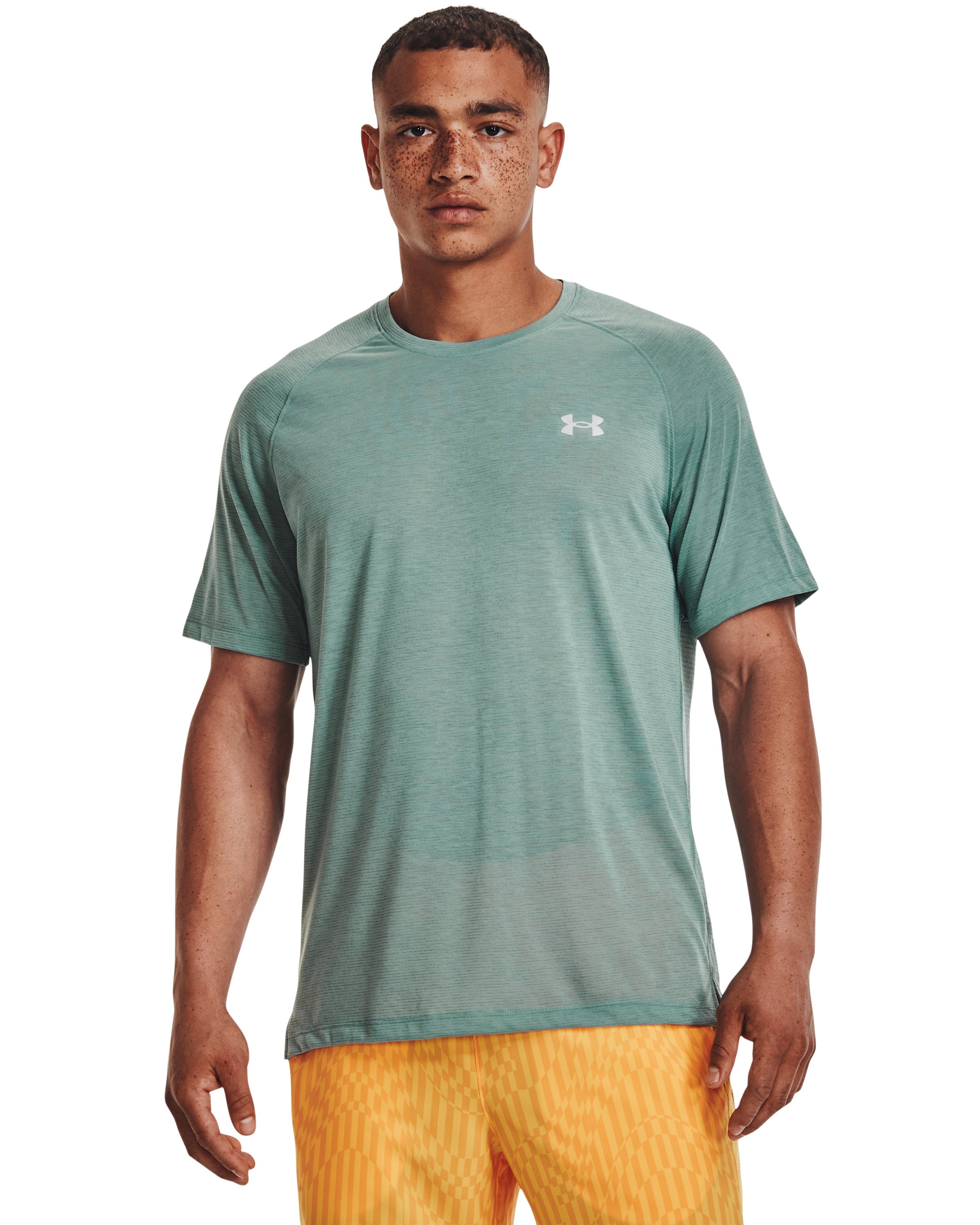 UA Streaker Run Men's Short Sleeve 11