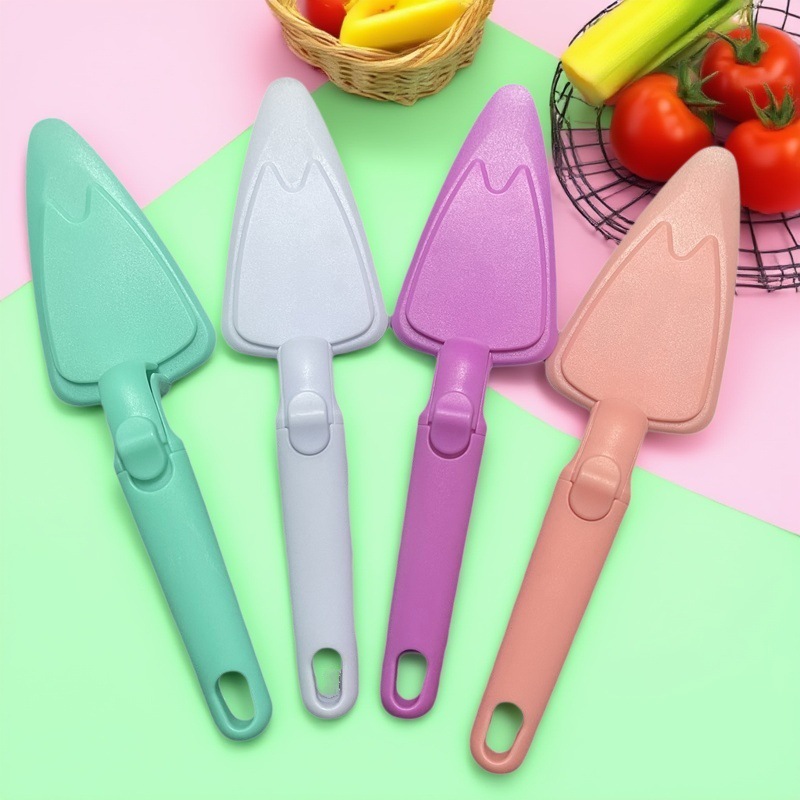 Pushable Pizza Cake Shovel 2