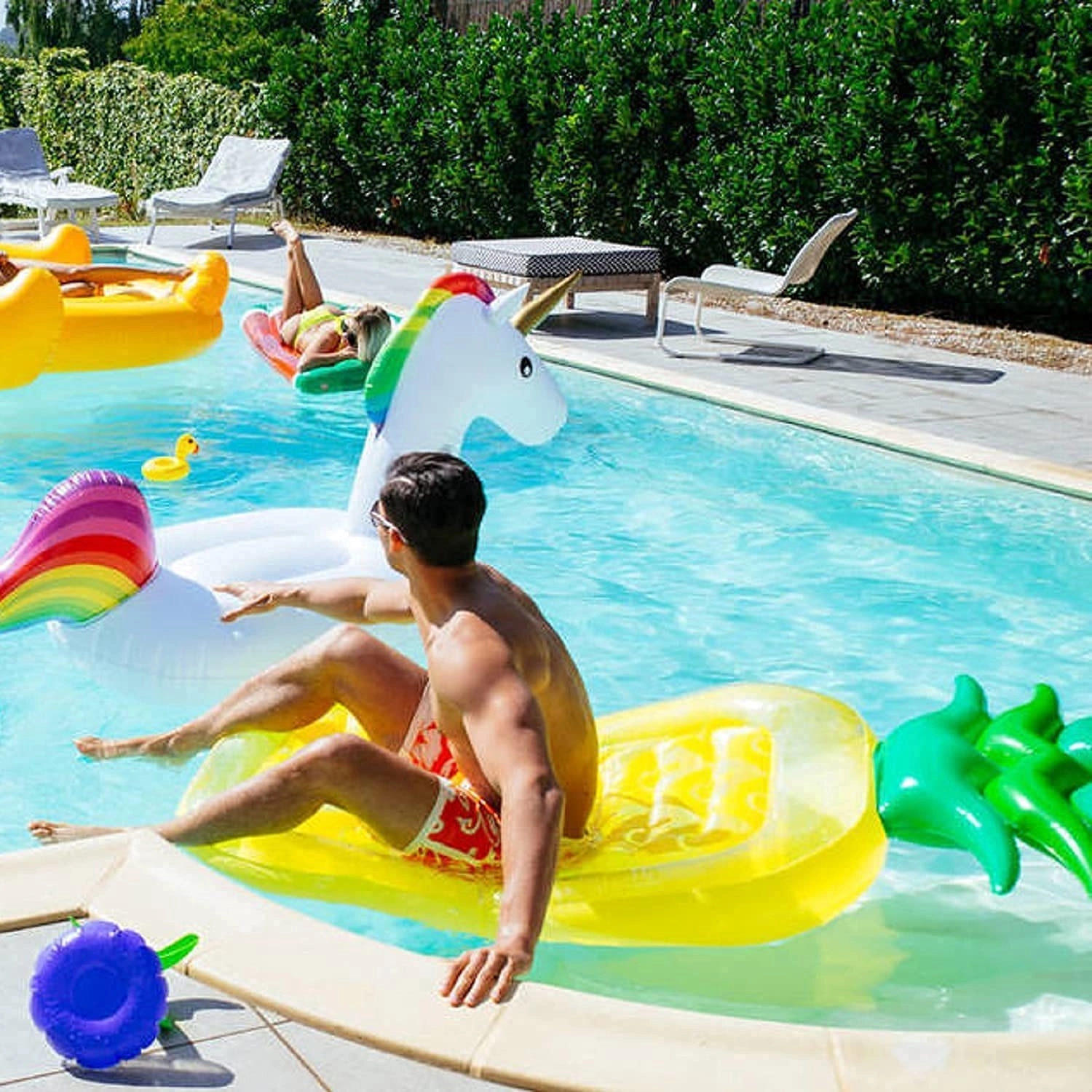 PVC Inflatable Paineapple Floating Bed 5