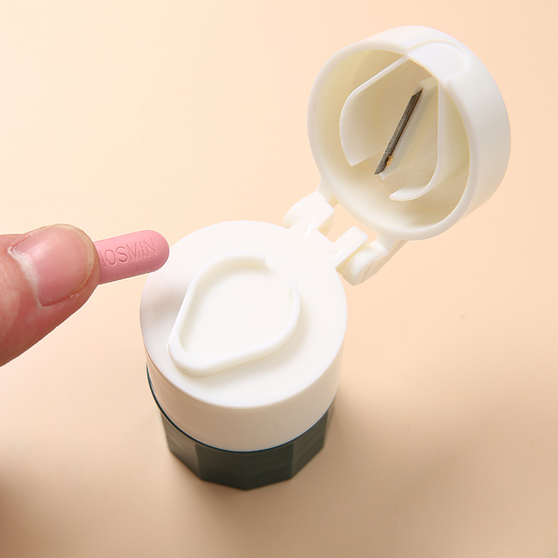4 in 1 Pill Box with Cutter Grinder Cup 2