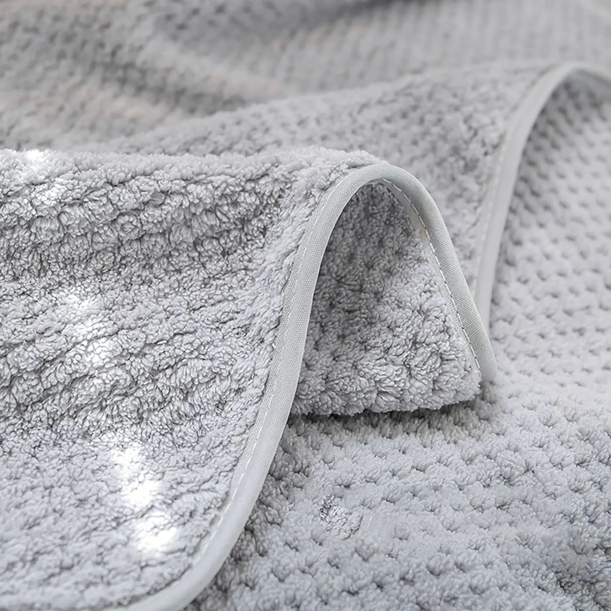 14.5*29.5Inch Coral Fleece Thickened Absorbent Towel 3