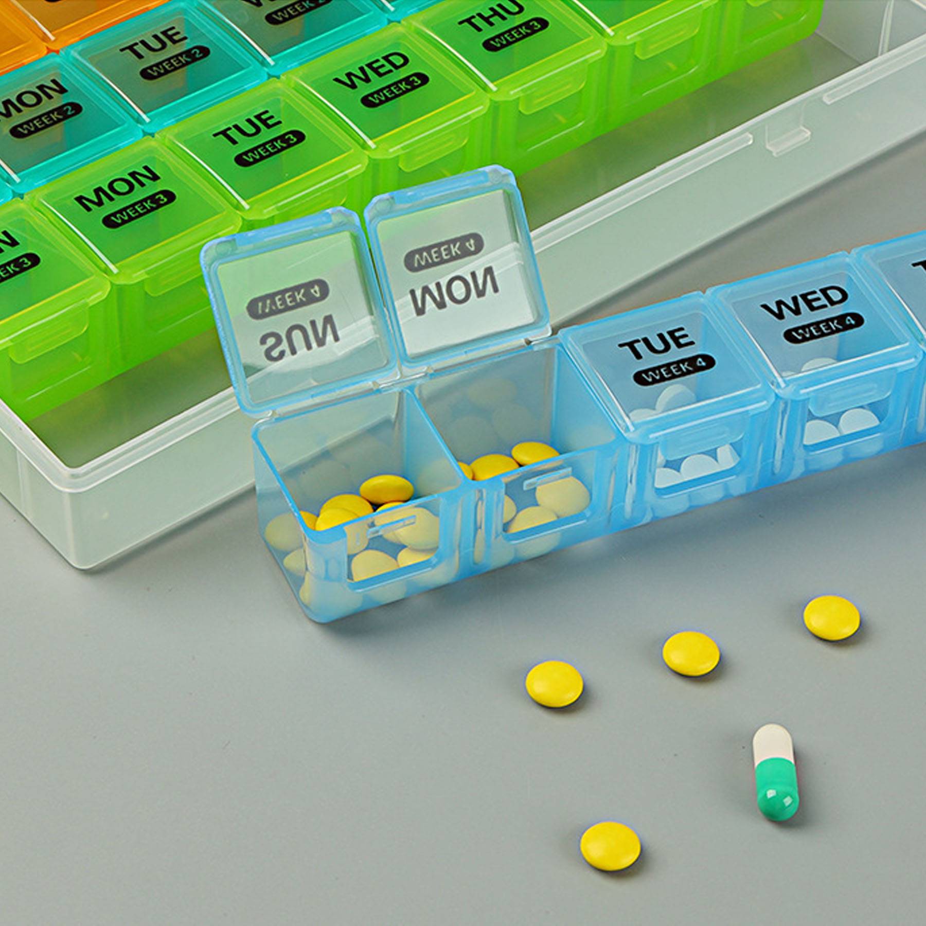 Weekly Pill Box Organizer 7