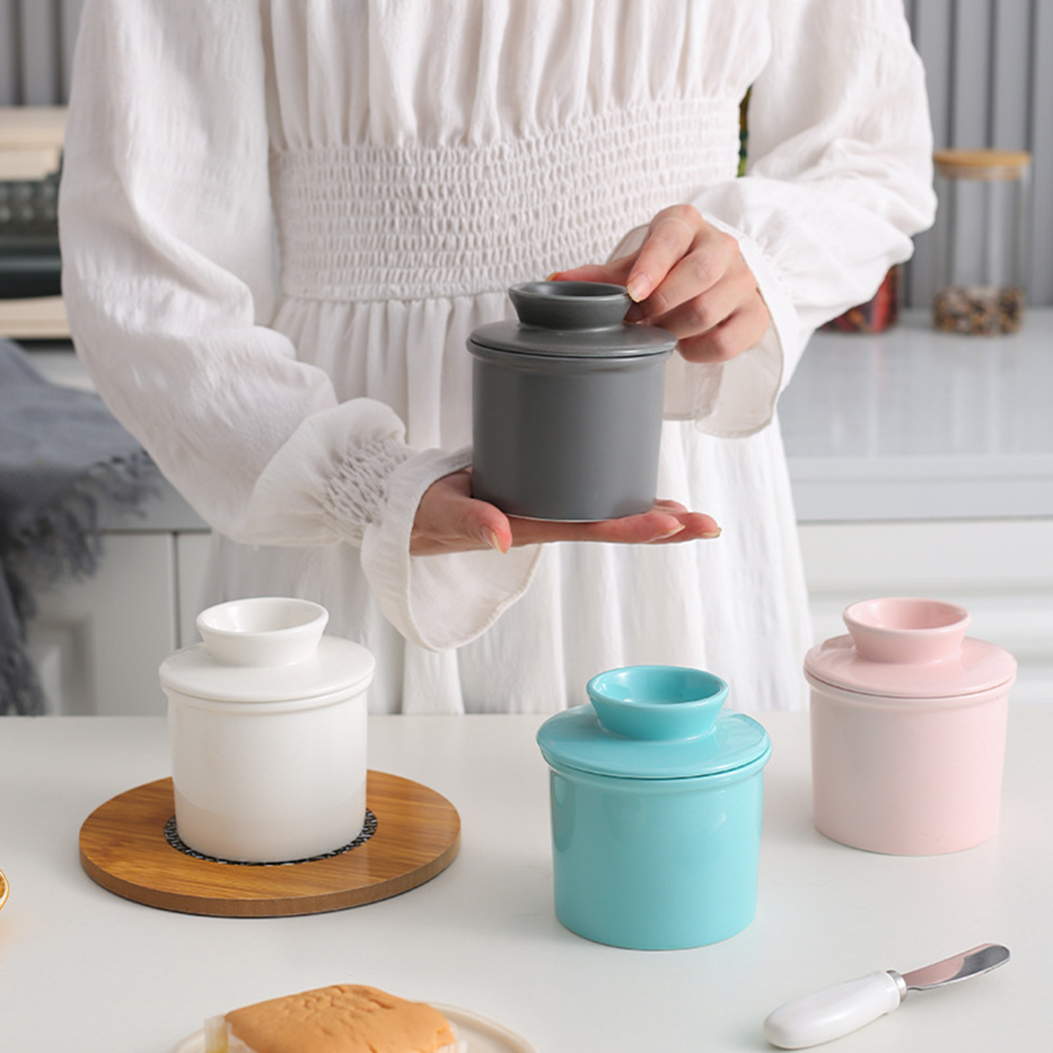 Ceramic Butter Crock with Lid 1