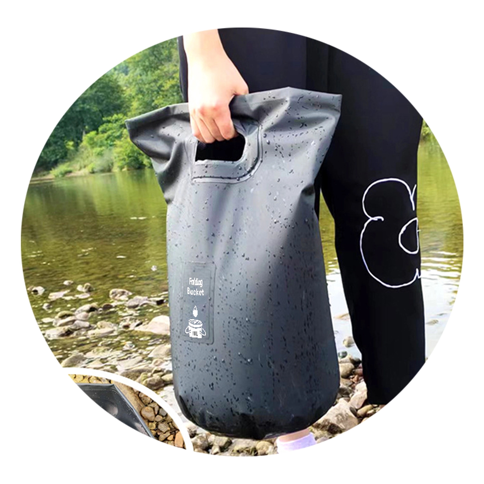 Multifunctional Foldable Water Container 3