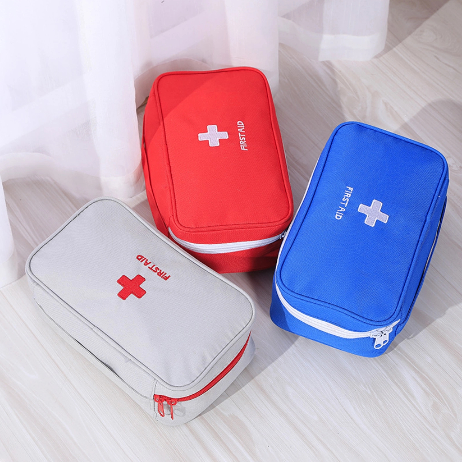 Customize logo First Aid Bag 4