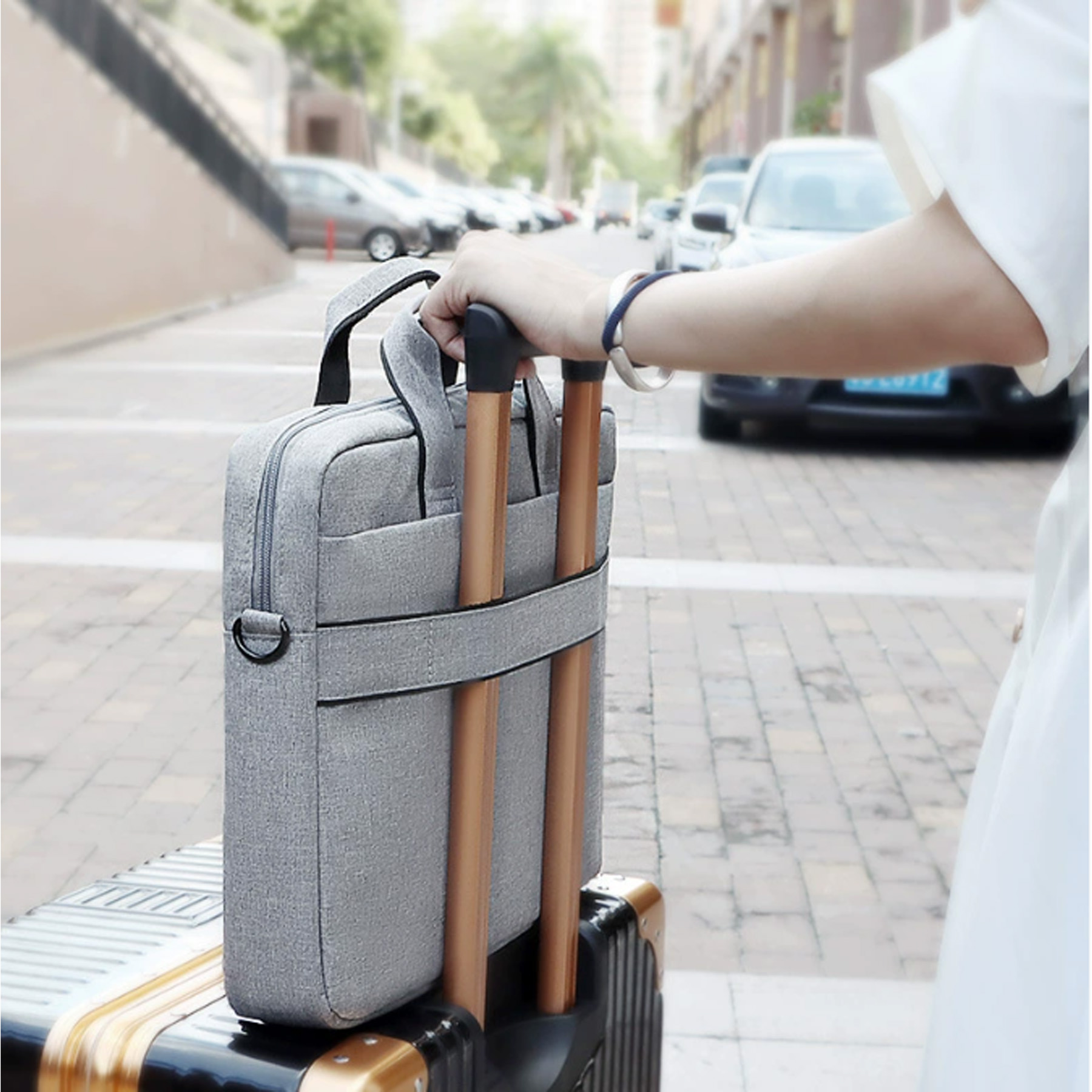 360 Protective Laptop Shoulder Bag 3