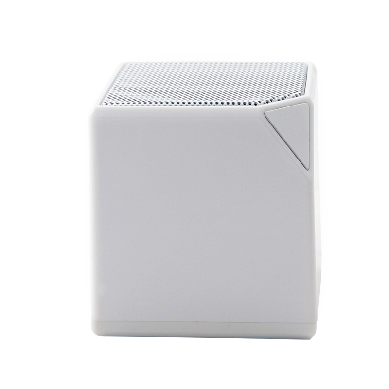 Ogden Bluetooth Speaker - Simports 8