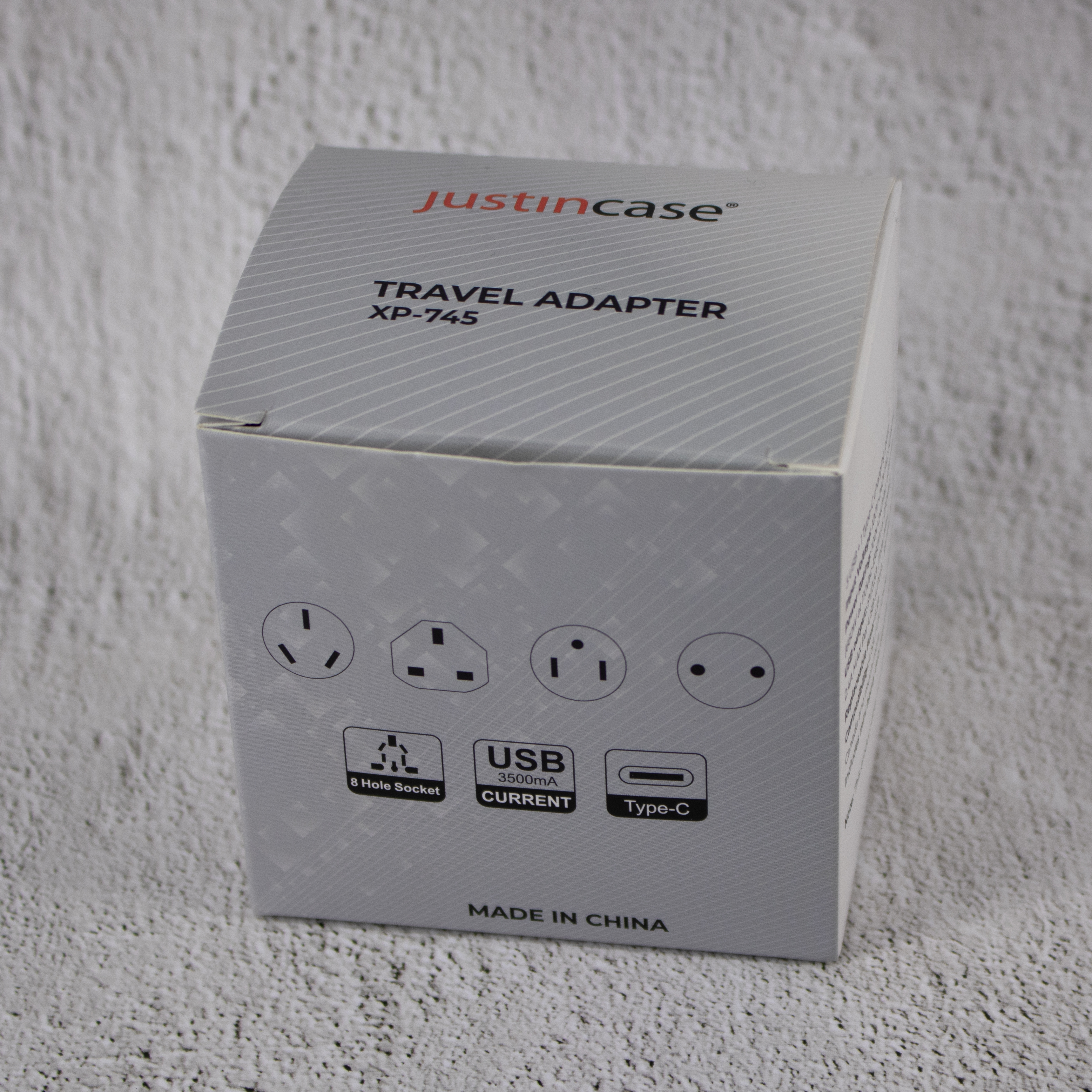 Travel Adapter w/ Bag 18
