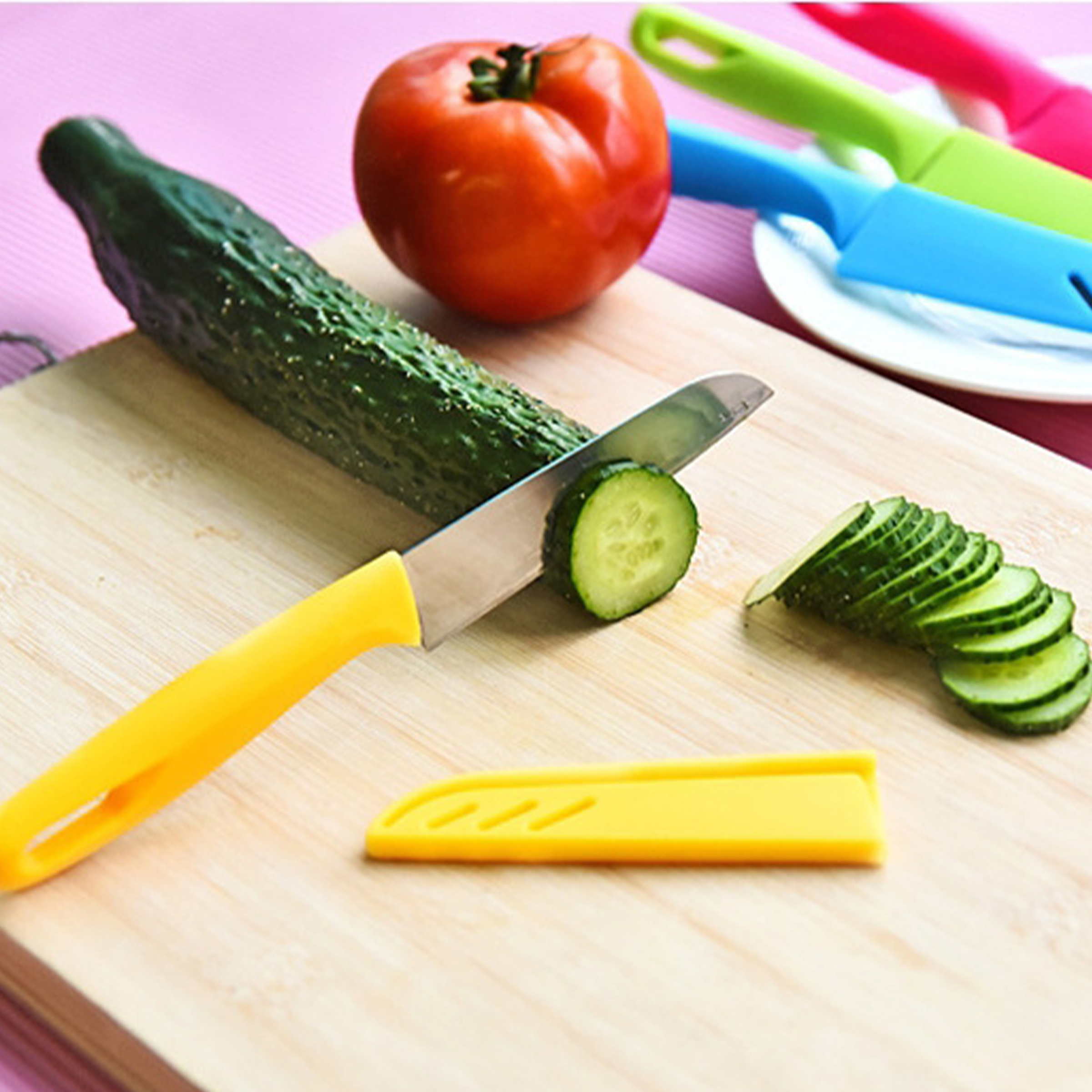 Stainless Steel Fruit Peeler 3