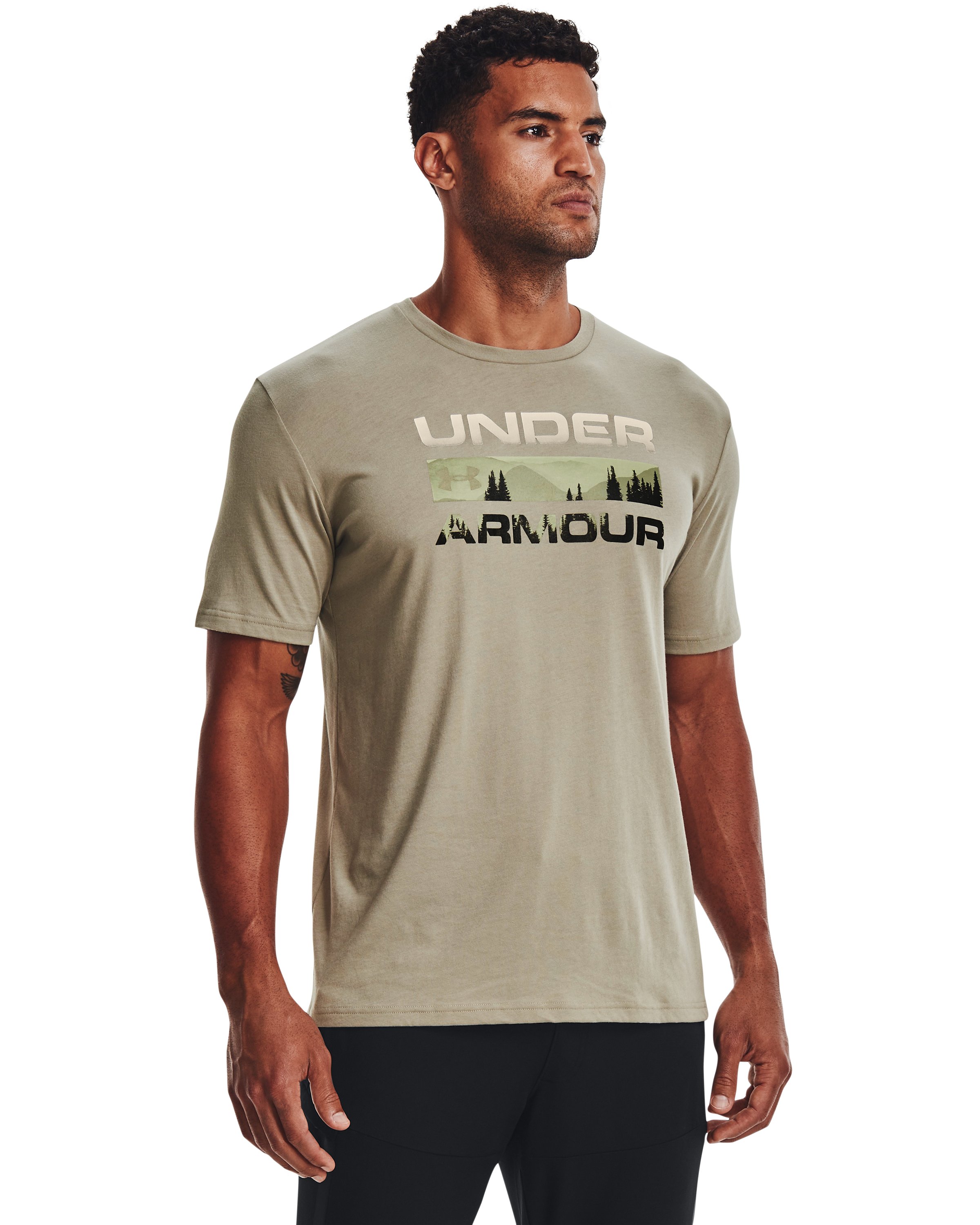 UA Stacked Logo Fill Men's T-Shirt 19