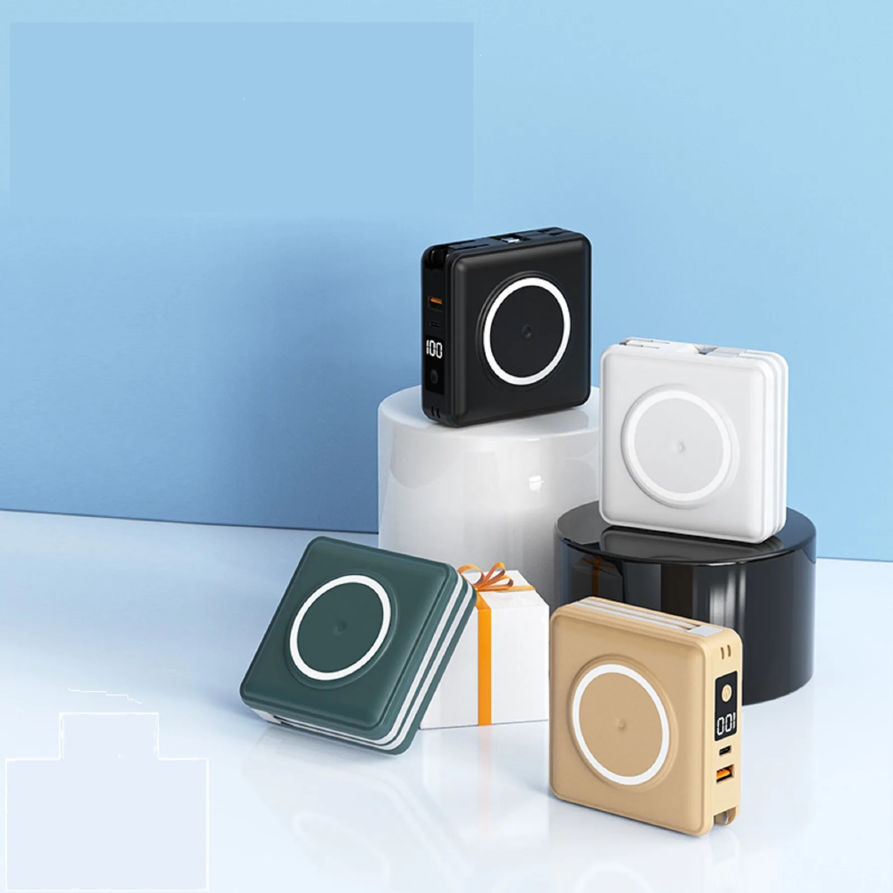 15000 mAh Wireless Magnetic Power Bank Built Plug & Cables 6