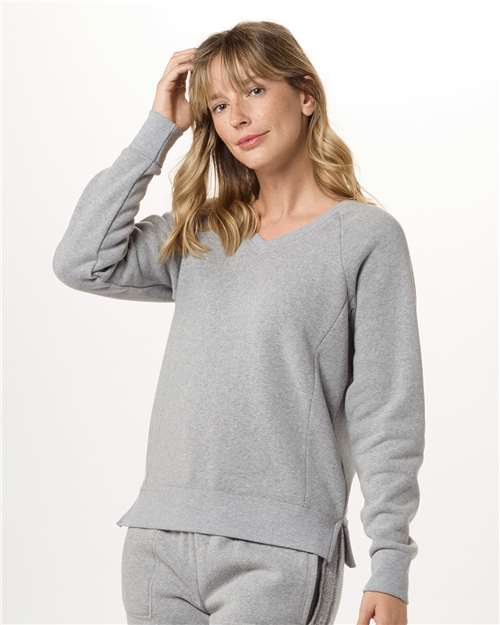 Women's Travel V-Neck Pullover - BW5402 10