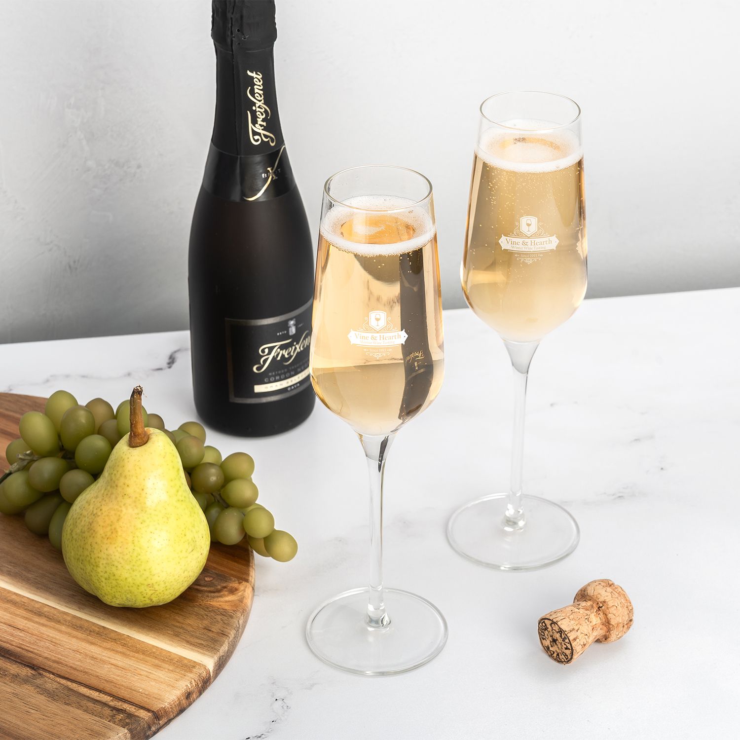 POD ETCHED FLUTE GLASS 8.5 OZ.