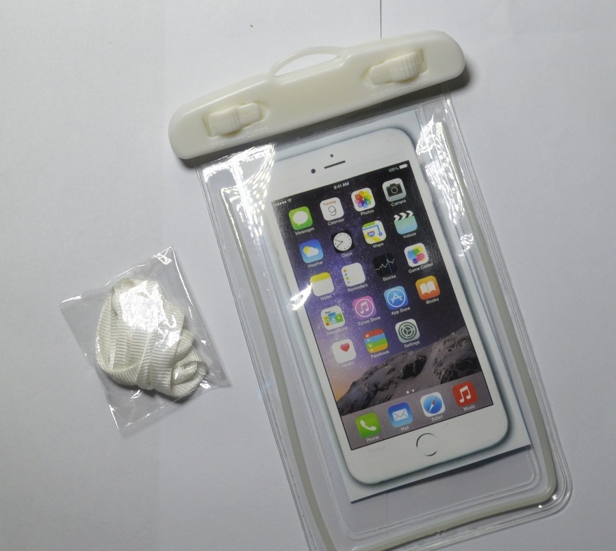 Waterproof Phone Bag with Lanyards 1